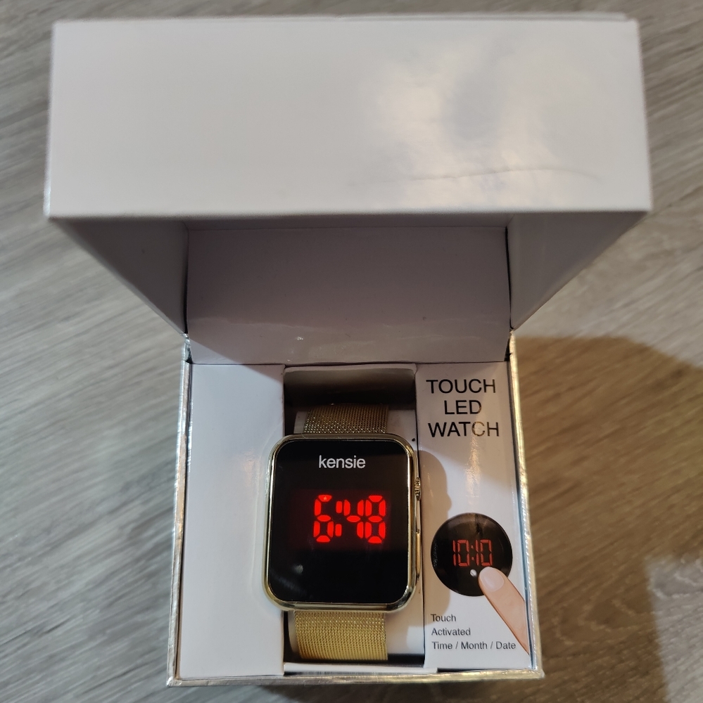 NIB Kenzie Gold Touch LED Watch